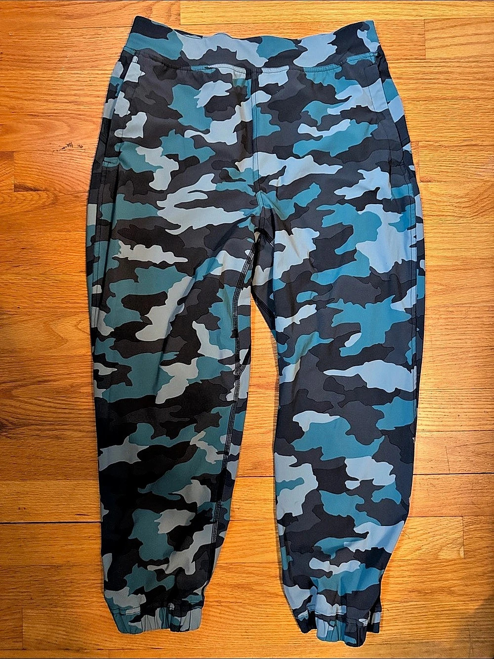lululemon Surge Jogger *29" Camo Track Pants Blue & Black